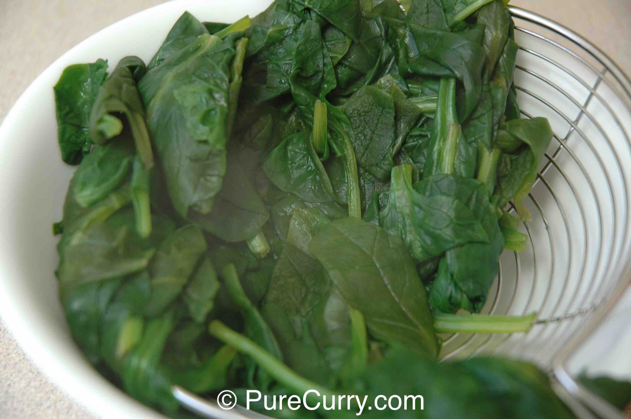 Green Chemistry: The Science of Cooking Saag