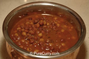 Black Chickpeas Curry
